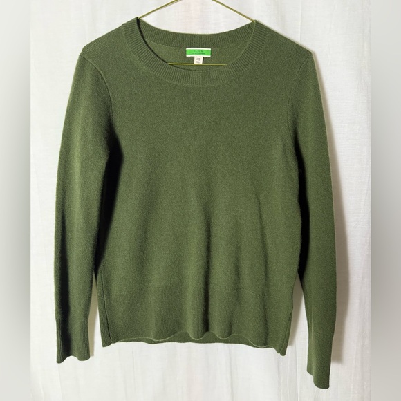 J. Crew Sweaters - Women’s J. Crew Cashmere classic-fit crewneck sweater | -Size xs